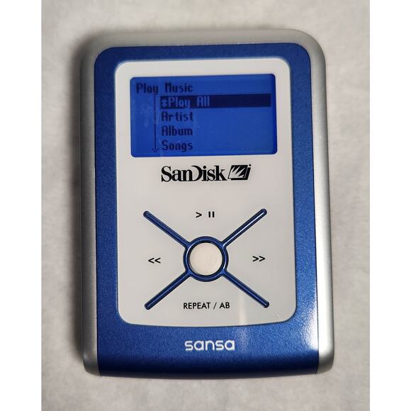 SanDisk Sansa E130 512MB MP3 Player Tested with HDX Speaker Bag & Accessories - Picture 2 of 12